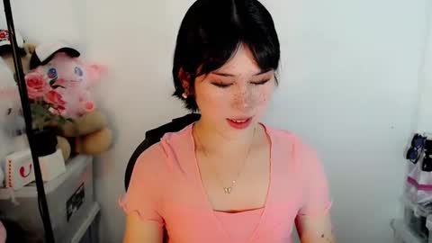 Snapshot of yourfavorateella chatting on 10-20-25, 02:01 PrettyElla online show from 10-20-25, 02:01