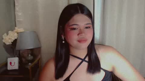 Snapshot of yourfavoratejessica chatting on 10-20-25, 01:44 Jessica online show from 10-20-25, 01:44