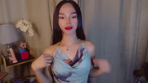 Snapshot of yourfavoratericcie chatting on 12-03-25, 03:14 RICCIE MAE online show from 12-03-25, 03:14