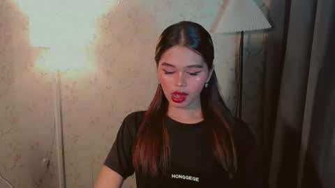 Snapshot of yourfavoratesunshine chatting on 10-08-25, 08:34 Sunshine online show from 10-08-25, 08:34