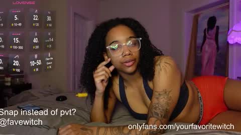 Naava online show from 03-19-26, 03:54