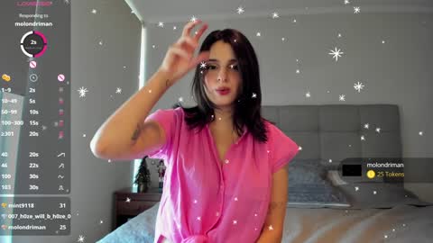 Snapshot of yourfreakygirl chatting on 12-09-24, 07:29 Helena online show from 12-09-24, 07:29