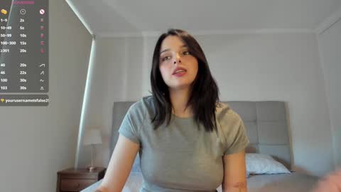 Snapshot of yourfreakygirl chatting on 02-07-25, 02:37 Helena online show from 02-07-25, 02:37