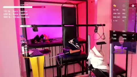 Call me Lia        online show from 06-25-26, 05:12