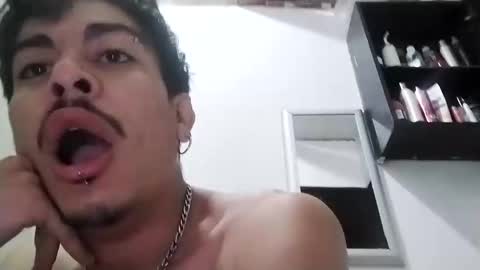 Snapshot of yourgodzeus chatting on 02-18-25, 10:27 yourgodzeus online show from 02-18-25, 10:27