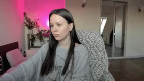 Aida online show from 09-15-25, 12:05