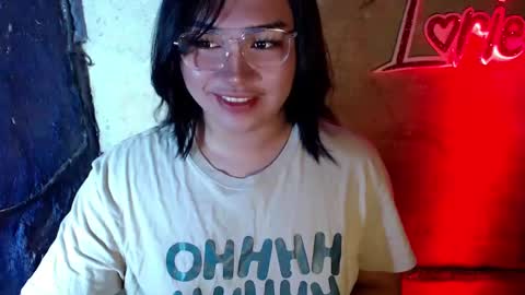 LORI online show from 03-08-25, 05:11