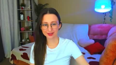 Snapshot of yourlovelystoryy chatting on 07-11-26, 01:25 Vetta online show from 07-11-26, 01:25
