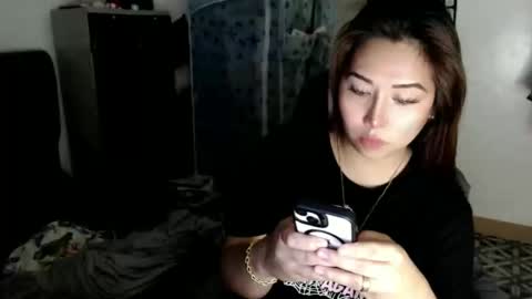 tifanny online show from 12-18-25, 05:13