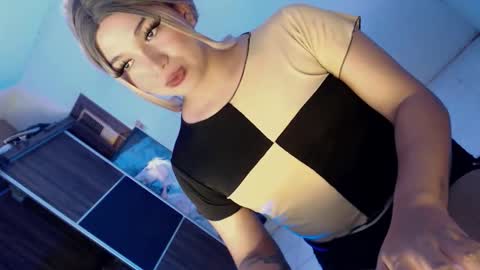 PEARL online show from 09-15-25, 01:38