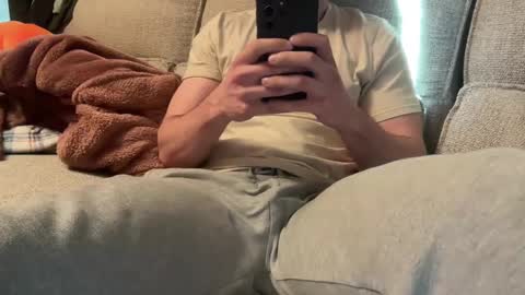 yourloyalpuppy online show from 09-25-25, 02:54