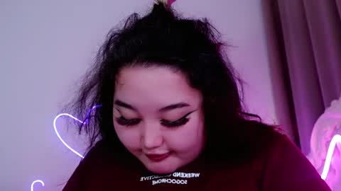 Snapshot of yourmermaidd chatting on 09-17-25, 01:40 Amina online show from 09-17-25, 01:40