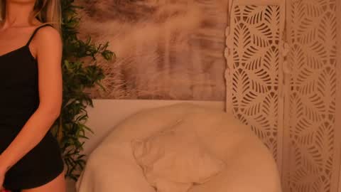 Sarah online show from 01-11-25, 08:43