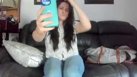 Snapshot of yournewfavoritecamgirl chatting on 02-22-26, 02:37 Lexi online show from 02-22-26, 02:37