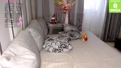 matypleazure online show from 12-14-25, 08:41