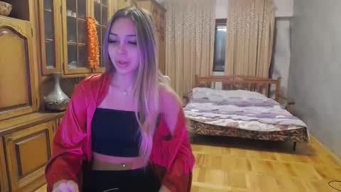 Snapshot of yourprincess09 chatting on 11-07-25, 03:56 yourprincess09 online show from 11-07-25, 03:56