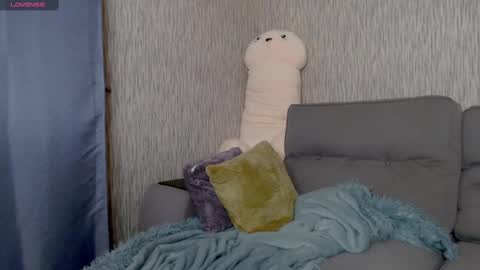 Yourr Muse online show from 02-19-25, 11:57