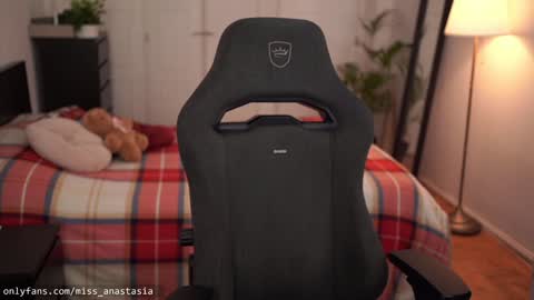 Anastasia online show from 01-11-26, 08:25