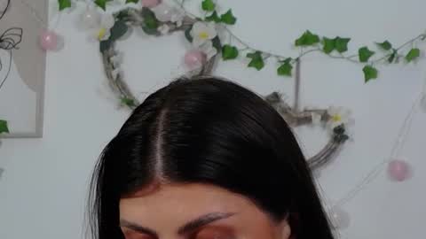yours_goddess online show from 06-18-26, 04:24