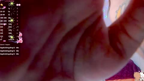 Snapshot of yours_lisa chatting on 02-26-25, 10:15 online show from 02-26-25, 10:15