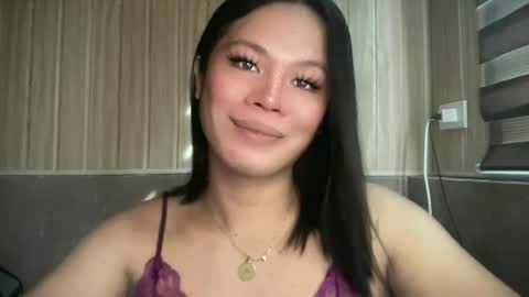 Snapshot of yourseductive_jem chatting on 07-09-26, 12:15 yourseductive_jem online show from 07-09-26, 12:15