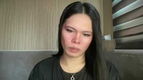 Snapshot of yourseductive_jem chatting on 07-26-26, 01:25 yourseductive_jem online show from 07-26-26, 01:25