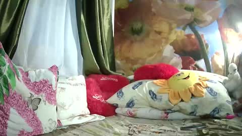 Snapshot of yoursexkroshka chatting on 02-09-26, 02:21 kroshka online show from 02-09-26, 02:21