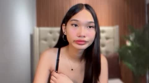 yoursluttyashxx online show from 03-12-26, 05:19