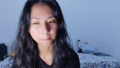 Snapshot of yoursweetestkiwi chatting on 04-25-26, 02:25 Kiwi online show from 04-25-26, 02:25