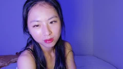 Snapshot of yoursweetestkiwi chatting on 06-19-26, 03:55 Kiwi online show from 06-19-26, 03:55
