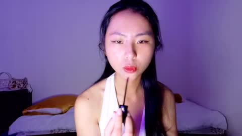 Snapshot of yoursweetestkiwi chatting on 07-17-26, 02:29 Kiwi online show from 07-17-26, 02:29