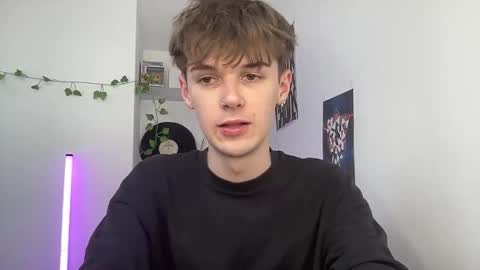 yoursweetyguy online show from 04-21-26, 02:34