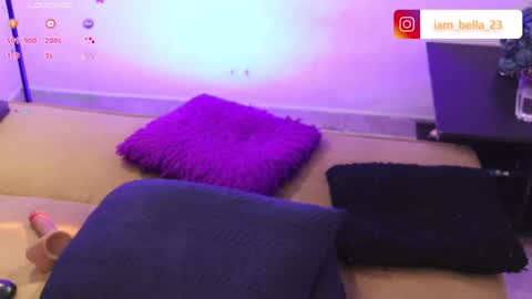 Bella- Independert Model online show from 02-03-25, 07:52