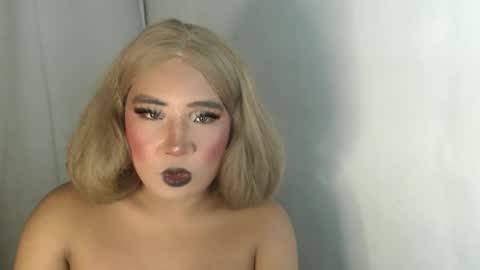 Jeen online show from 02-25-25, 07:03