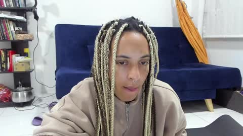 elizabeth  ju   online show from 01-09-25, 12:46