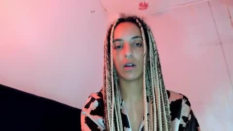 elizabeth  ju   online show from 02-03-25, 02:36