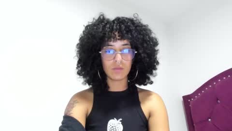 elizabeth  ju   online show from 03-04-25, 12:07