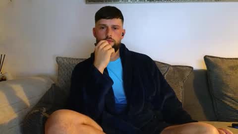 youzername2 online show from 11-23-25, 03:17