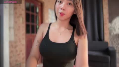 YowgineTheGreat online show from 12-26-24, 07:03