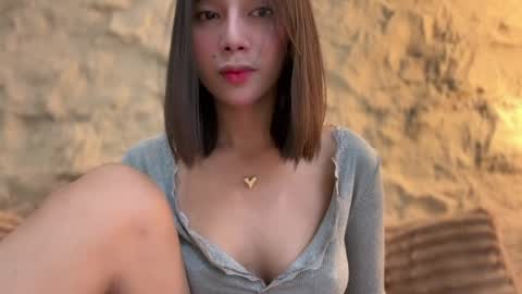 YowgineTheGreat online show from 04-01-26, 07:42