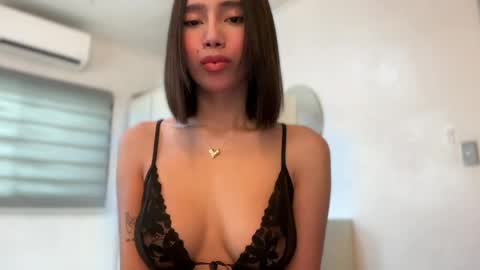 Snapshot of yowginethegreat chatting on 04-25-26, 06:16 YowgineTheGreat online show from 04-25-26, 06:16