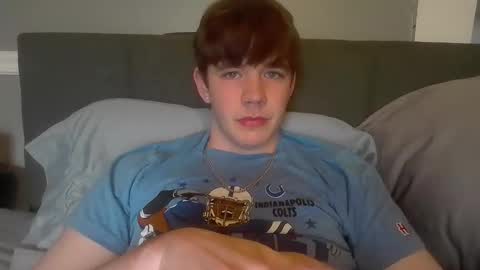 Snapshot of yp05 chatting on 05-04-26, 11:06 YoungPhysique05 online show from 05-04-26, 11:06