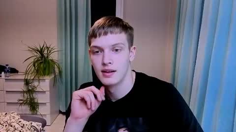 yrshela online show from 06-18-26, 10:36