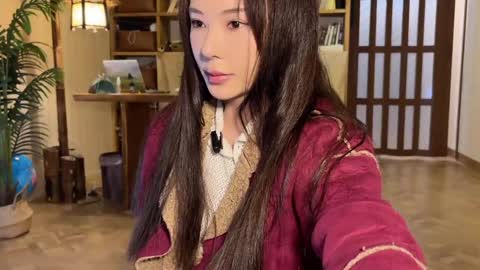 Snapshot of yuanlili chatting on 11-22-25, 01:21 lili online show from 11-22-25, 01:21