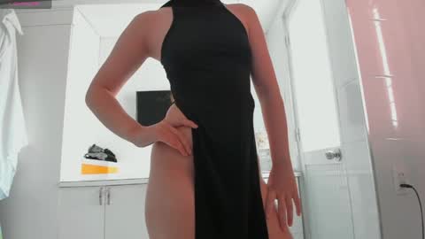 Snapshot of yuki_mii chatting on 04-19-26, 08:13 Yuki online show from 04-19-26, 08:13