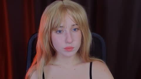 Misa online show from 11-08-25, 03:56