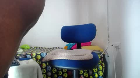 Snapshot of yuliana_foxy chatting on 01-12-26, 01:44 yuliana_foxy online show from 01-12-26, 01:44