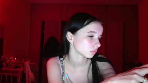 Yuliia online show from 04-18-26, 07:07