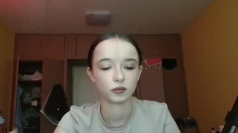Yuliia online show from 05-06-26, 08:30