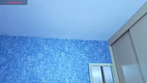 Snapshot of yulissa_girls chatting on 09-21-25, 04:30 yulissa_girls online show from 09-21-25, 04:30